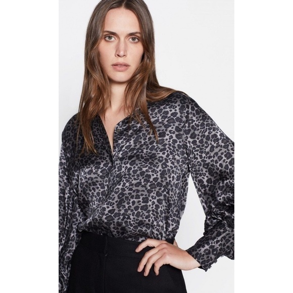 EQUIPMENT Animal Leopard Print Silk Boleyn Bouse S​ - Picture 10 of 16